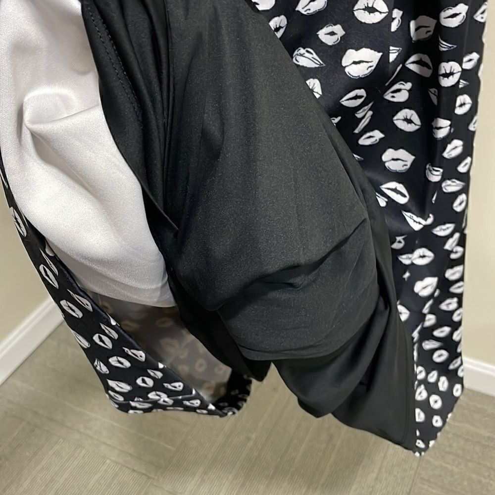 NWOT Hutch black dress with white lips. Size 3X 26/28 plus - Picture 8 of 10